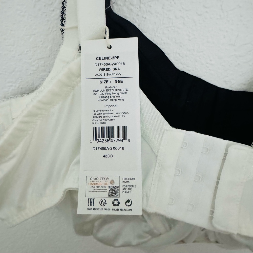 DORINA CELINE NON PADDED BRA
FULL CUP WITH WIRE D17456A-A60 2 Pack
Size 42DD - Picture 11 of 12